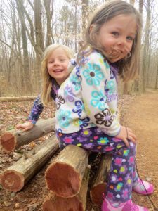 313397_563479383675802_2088678255_n